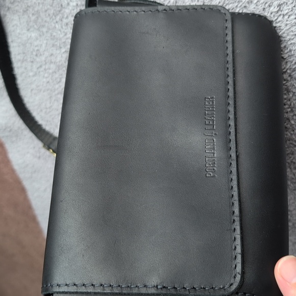 Portland Leather Mini Metro Crossbody In Smooth Black - Picture 11 of 12